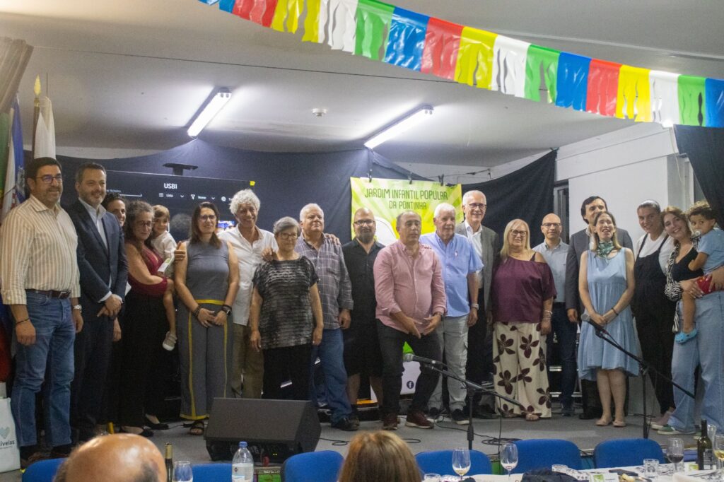 50 anos a Cuidar, Educar, Incluir – Ajudar a Ser Criança!